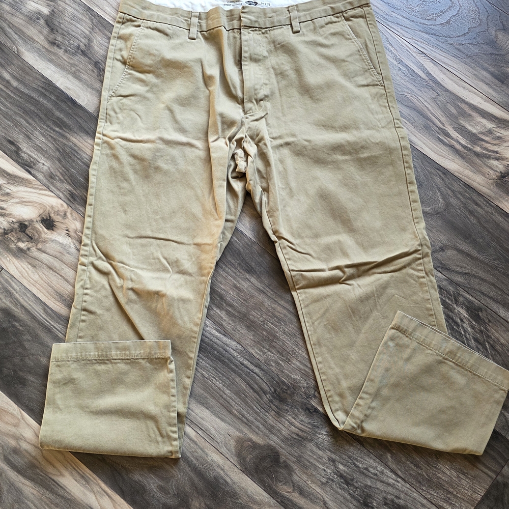Old Navy Men's Khaki Pants